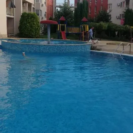 Nessebar Fort Club - Apartament Apartmán